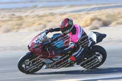 media/Jan-10-2025-CVMA Friday Practice (Fri) [[489e0da257]]/Group 4 and Trackday/Session 2 (Turn 4 Inside)/